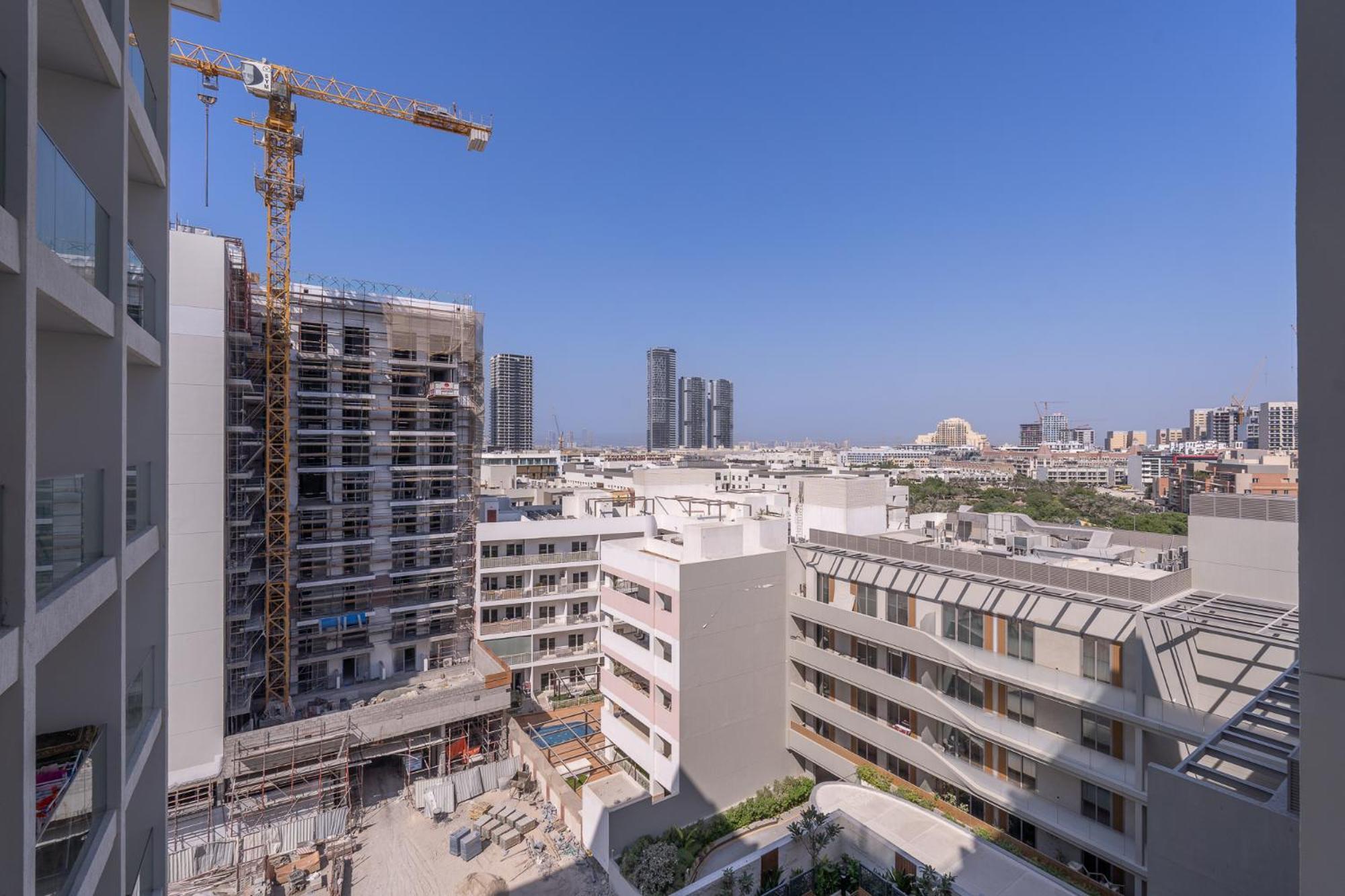 Apartment Peaceful Flat That Sleeps 2 In Jumeirah Village Circle *